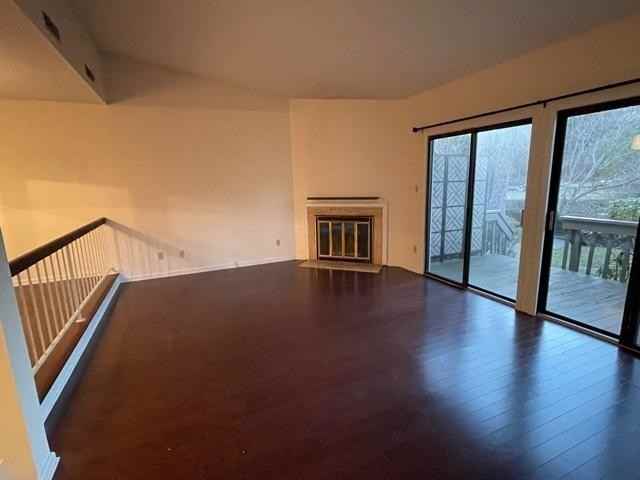 103 Deerlake Dr - Photo 3 of 10