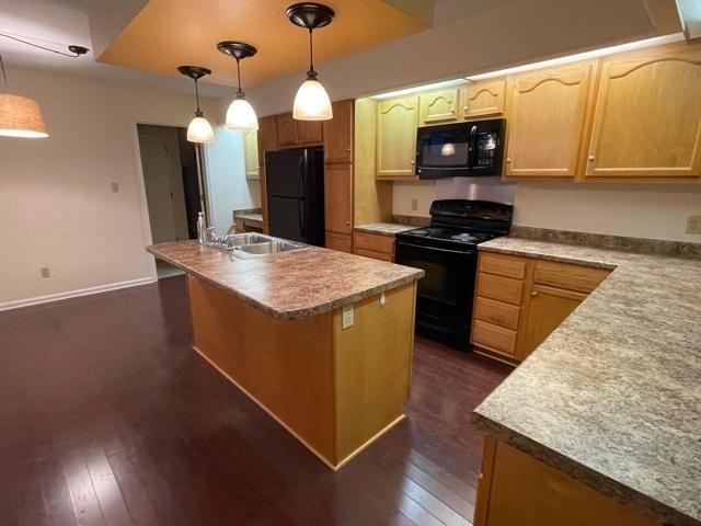 103 Deerlake Dr - Photo 5 of 10