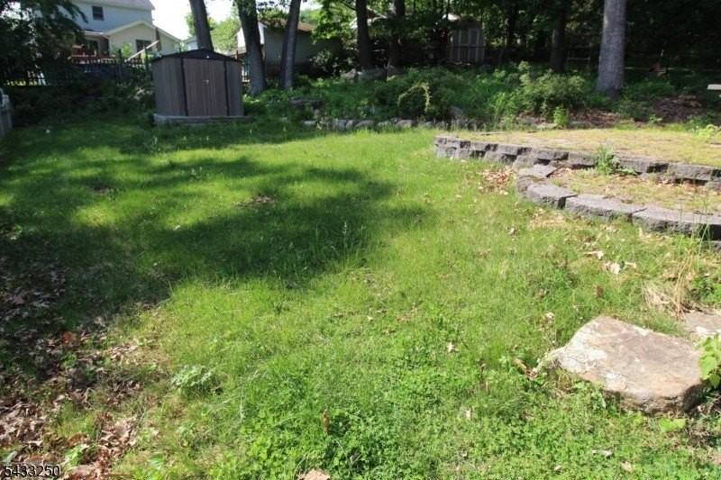 64 W Lake Shore Dr - Photo 2 of 3