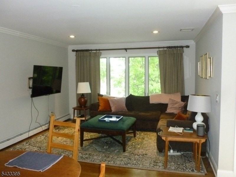 48 Woodmont Rd - Photo 6 of 20