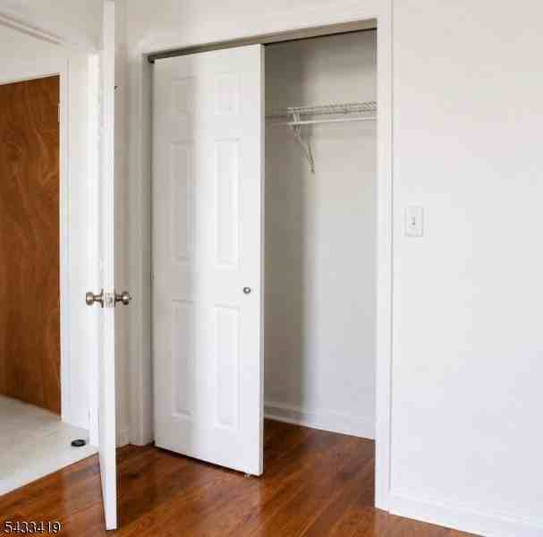 138 Elmora Ave #9 - Photo 6 of 8