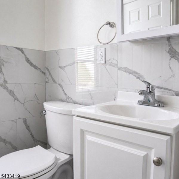 138 Elmora Ave #9 - Photo 7 of 8