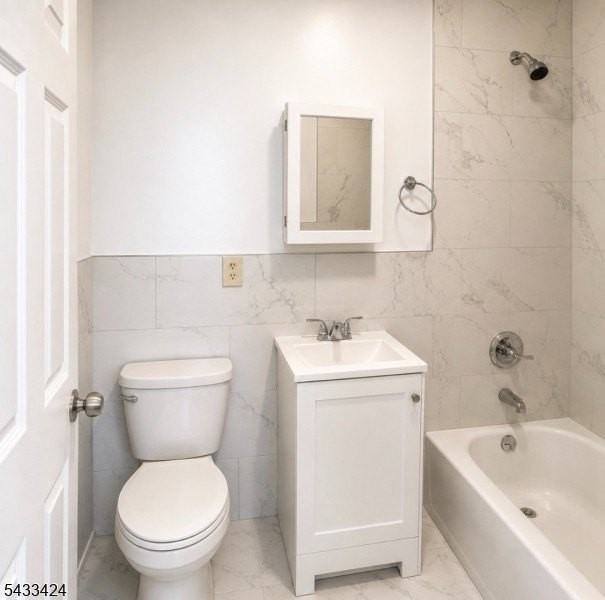 253 Morris Ave #3 - Photo 5 of 7