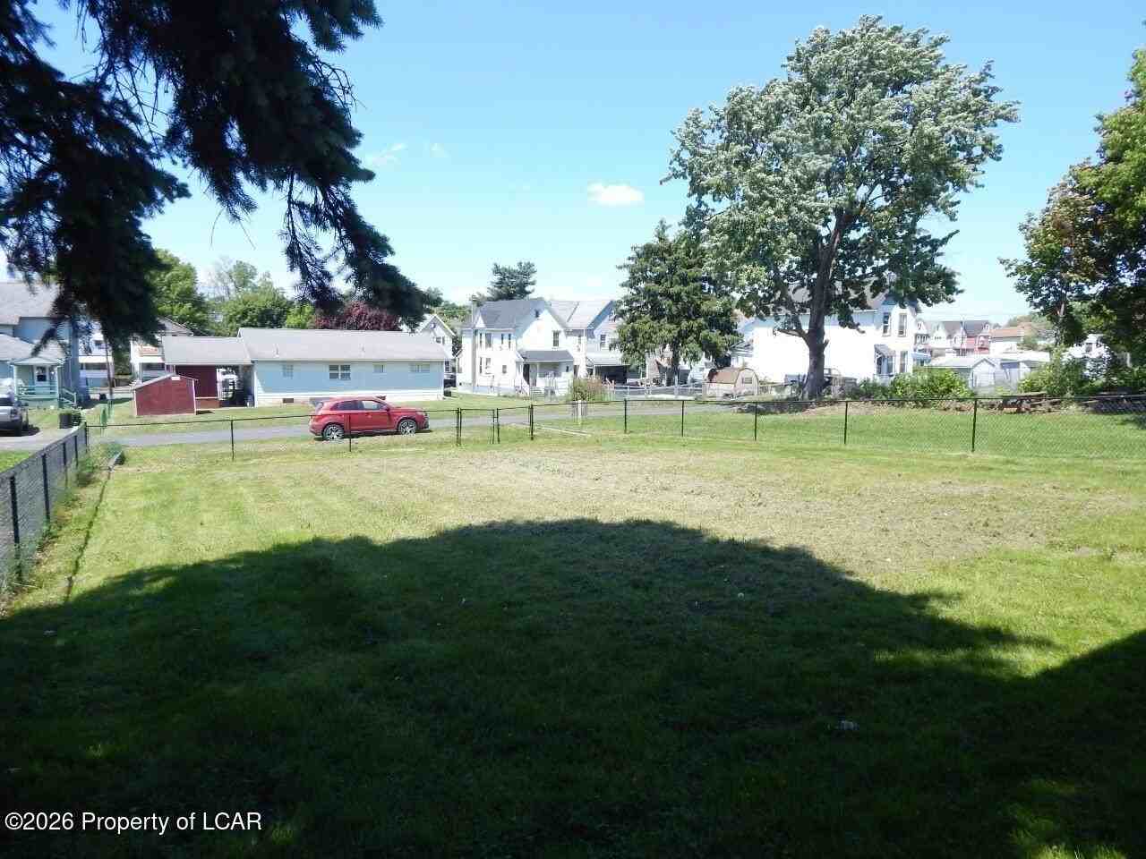 168 Kidder St - Photo 3 of 14
