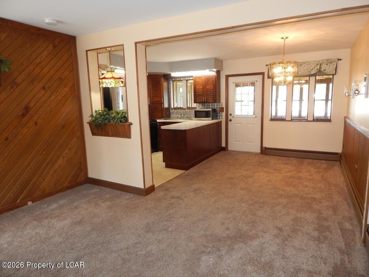 168 Kidder St - Photo 7 of 14