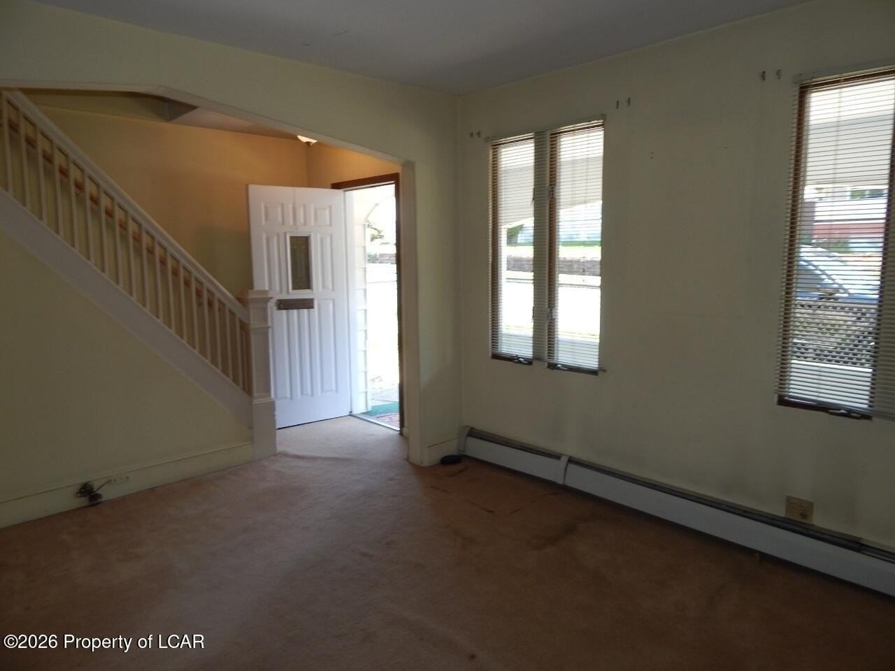 170 Kidder St - Photo 5 of 13