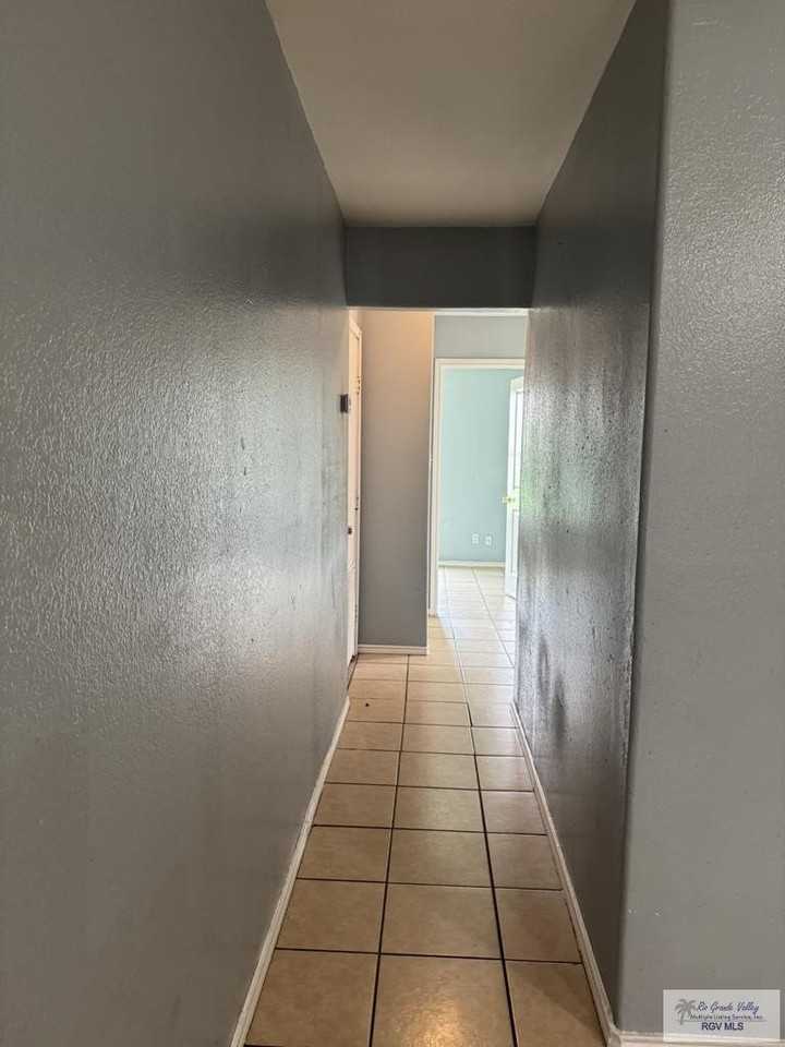 4717 Morningside Rd - Photo 5 of 13