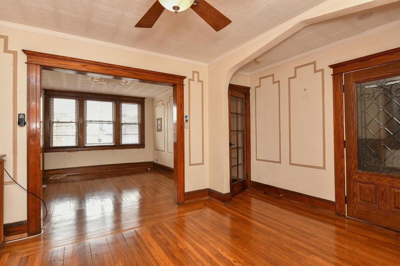 610 Columbia Ave #1 - Photo 2 of 36