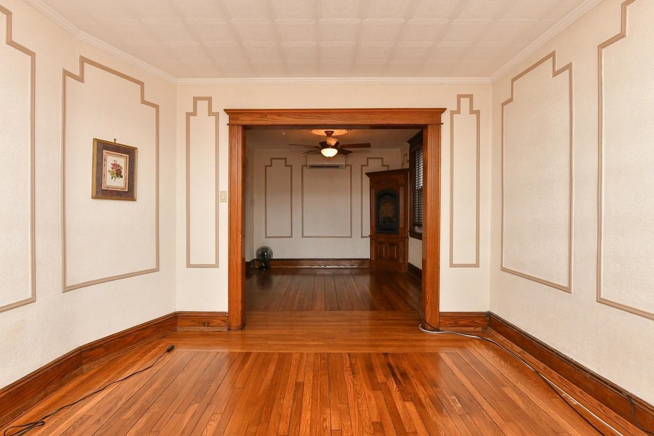 610 Columbia Ave #1 - Photo 4 of 36