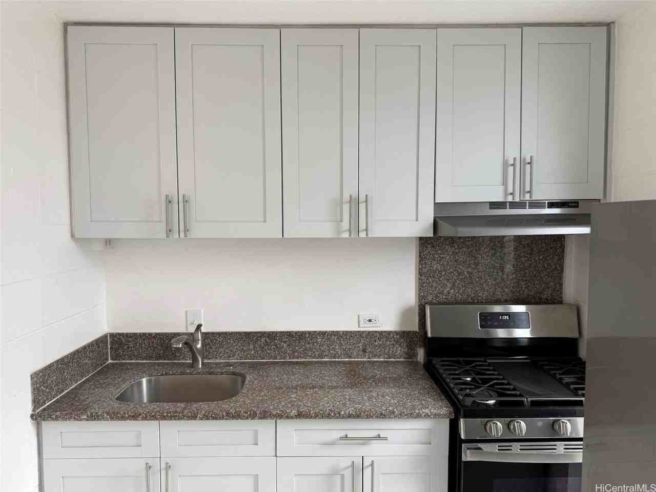747 Kinau St #14 - Photo 3 of 19