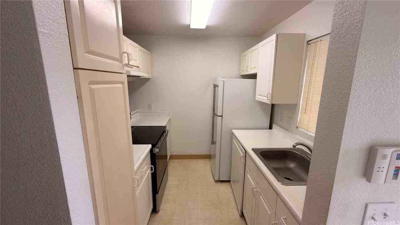 94-604 Lumiaina St #U203 - Photo 4 of 10
