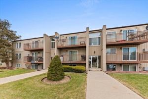featured image of 350 S Main St