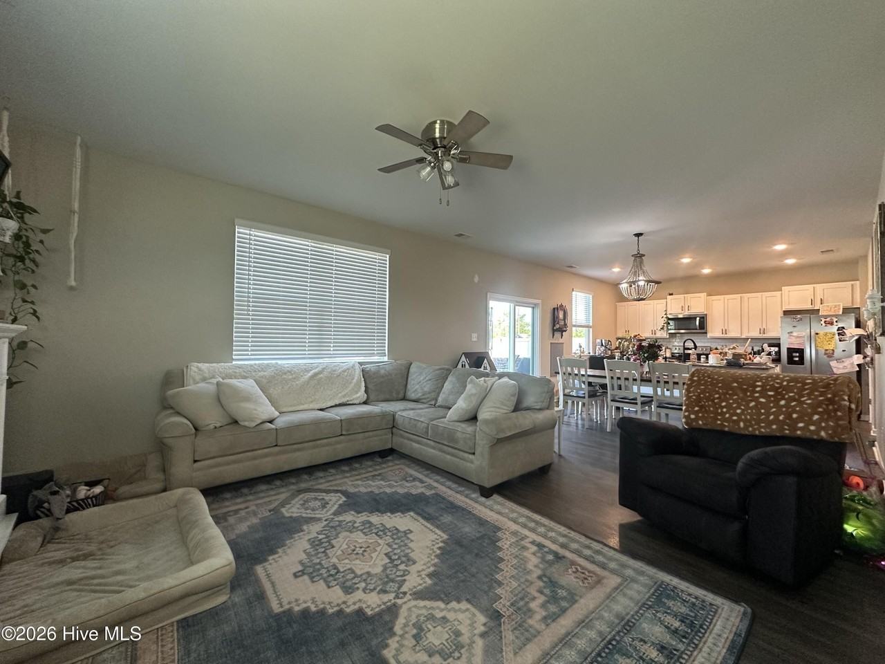 307 Crayfish Ct - Photo 3 of 28