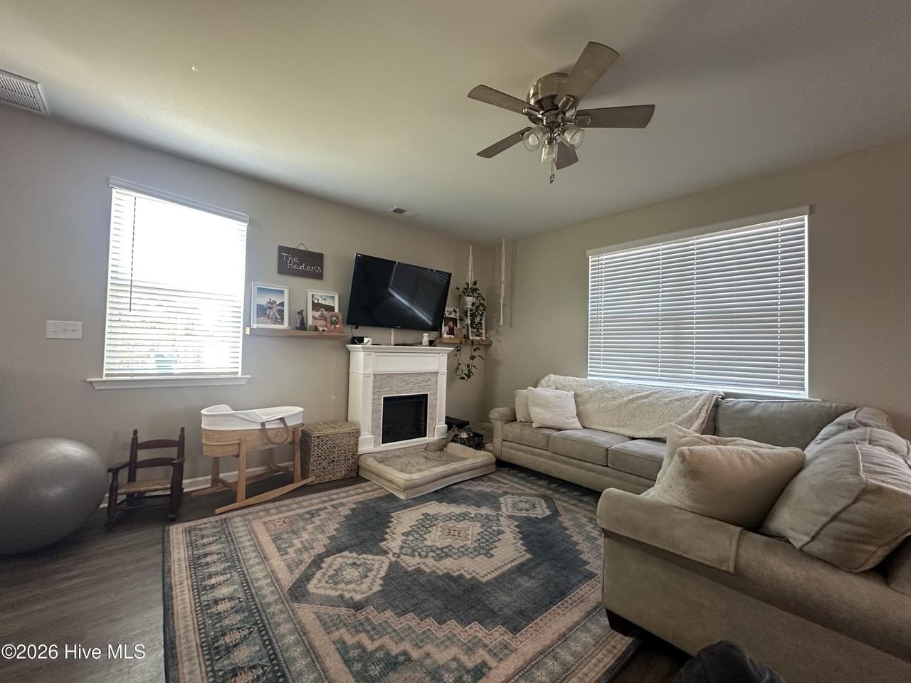 307 Crayfish Ct - Photo 4 of 28