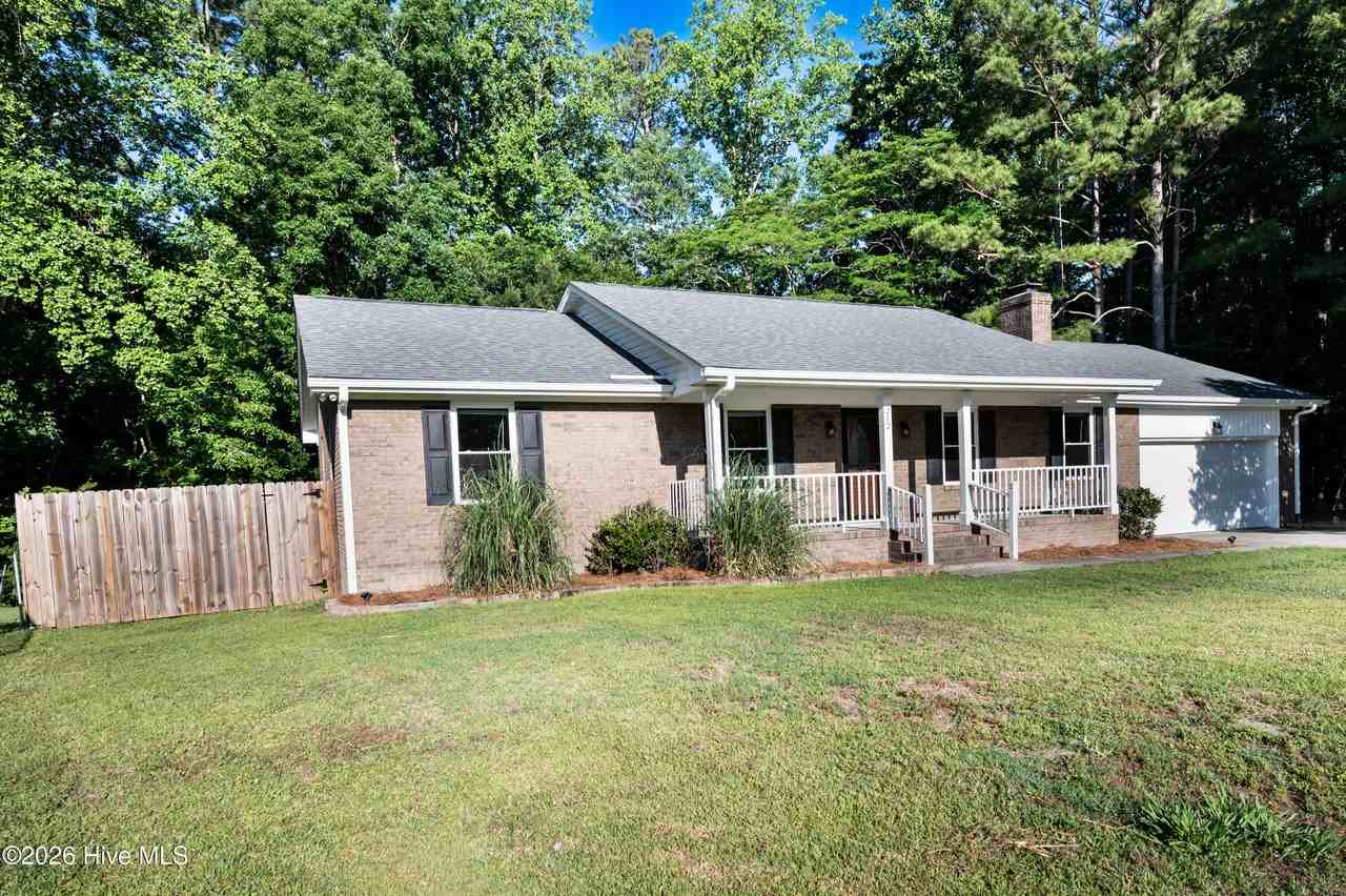 212 Michele Dr - Photo 2 of 22