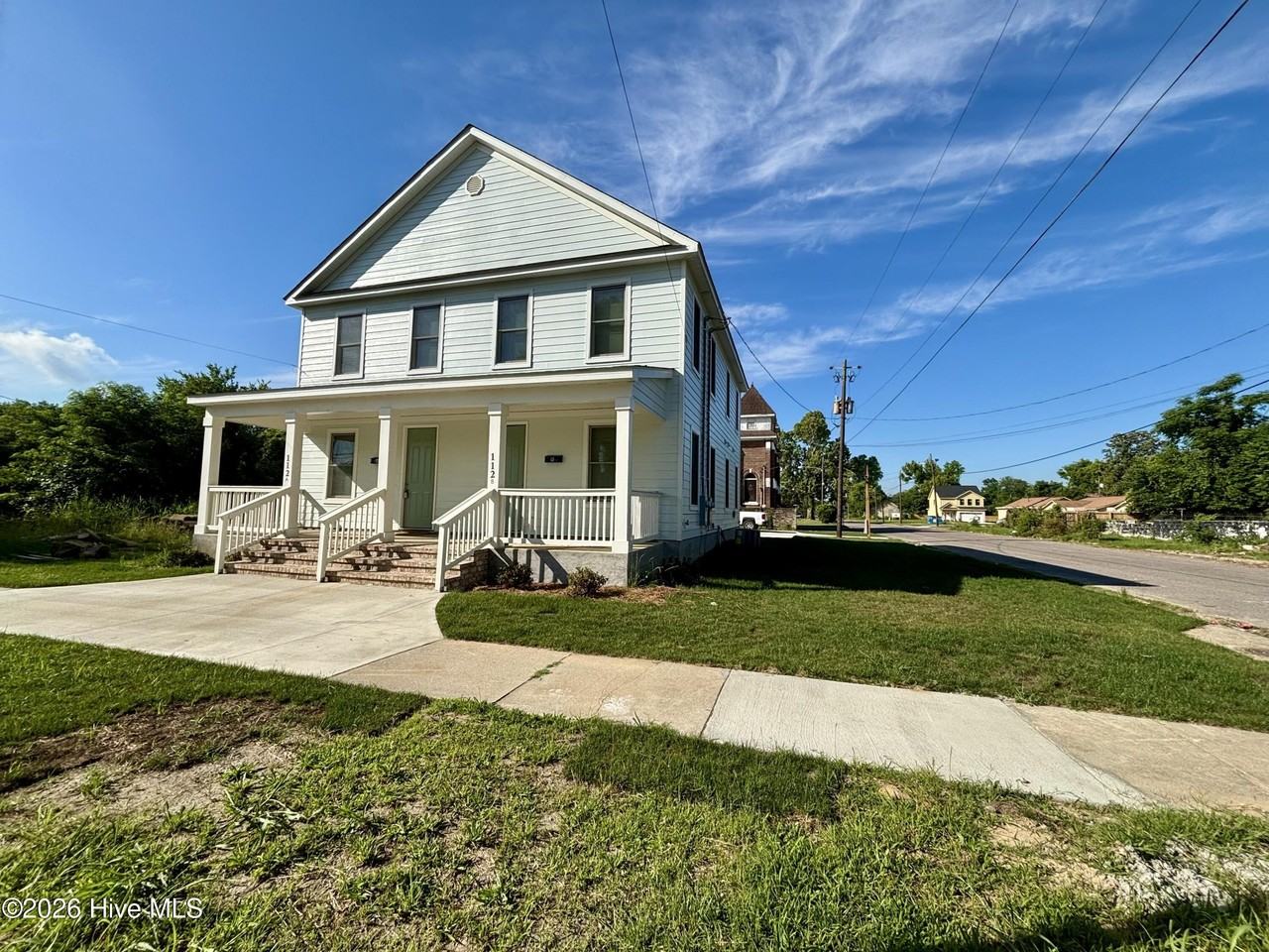 112 Telfair St #B - Photo 2 of 25