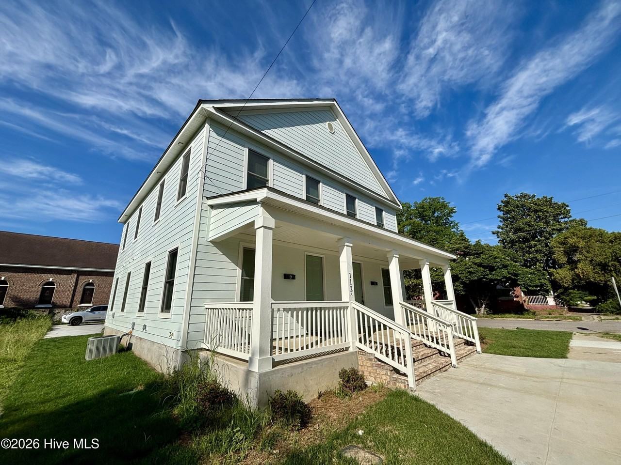 112 Telfair St #B - Photo 3 of 25
