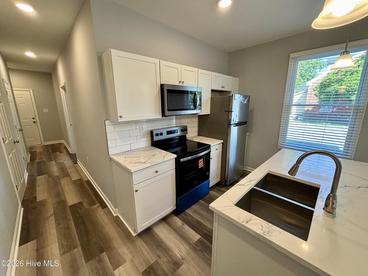 112 Telfair St #B - Photo 7 of 25