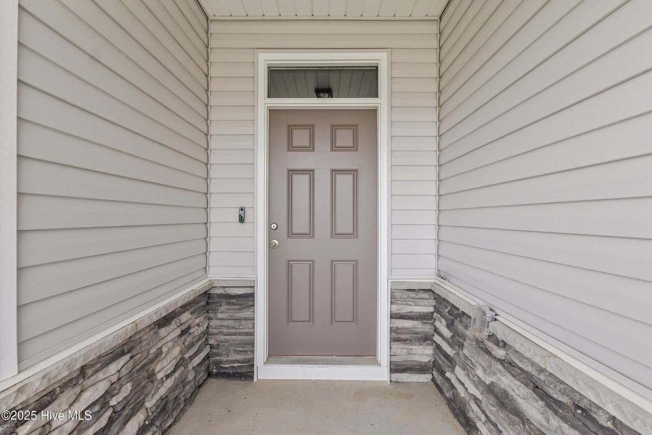 570 Tullimore Ln Nw - Photo 4 of 30