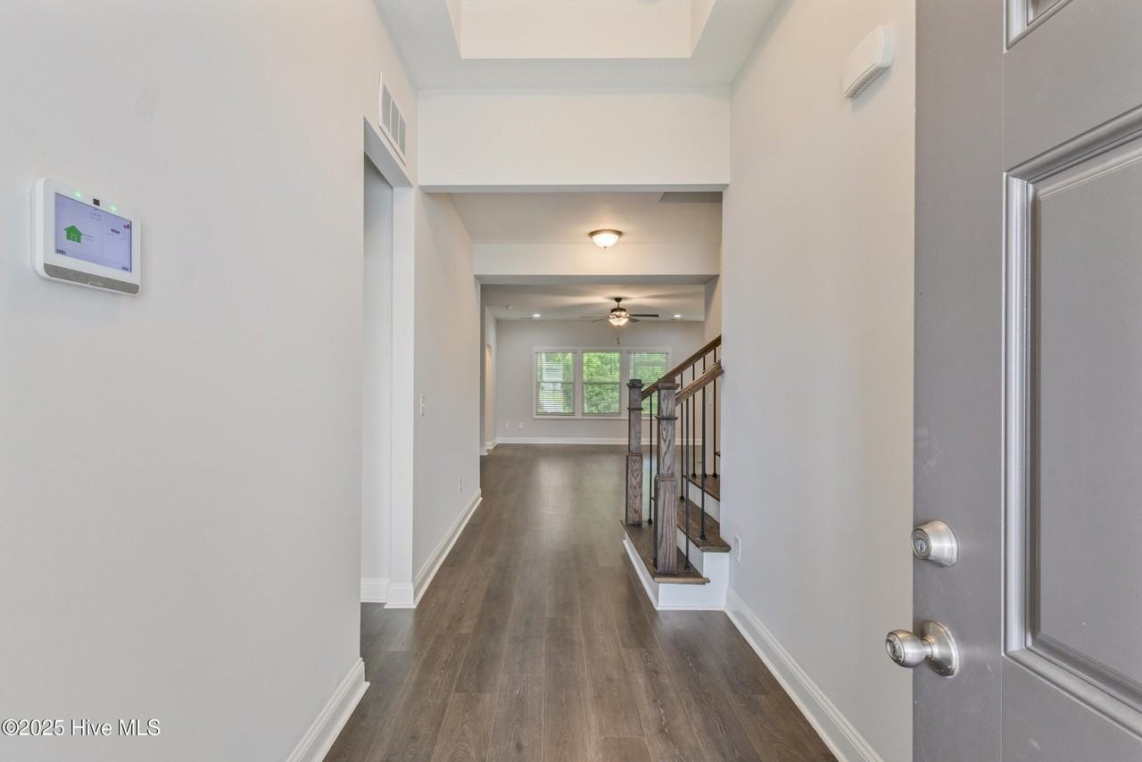 570 Tullimore Ln Nw - Photo 5 of 30