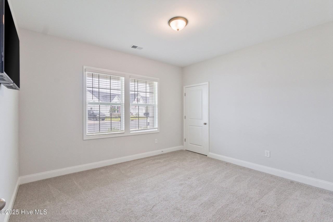 570 Tullimore Ln Nw - Photo 6 of 30