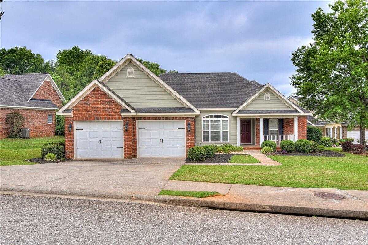 800 Cotswold Ct - Photo 2 of 37