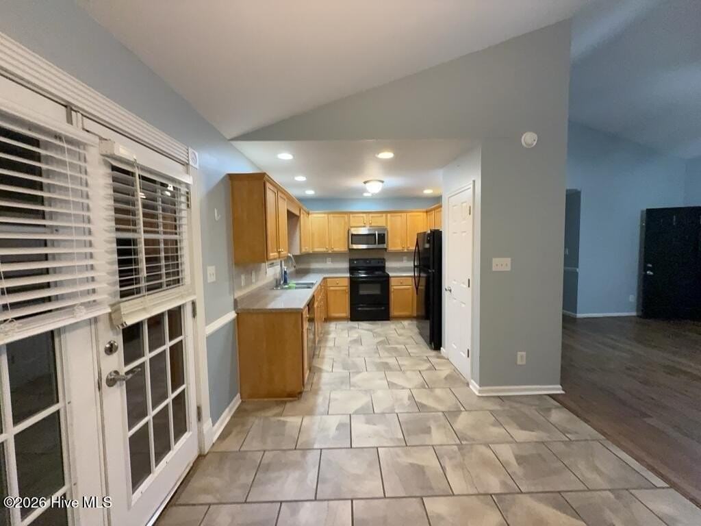 184 Justice Rd - Photo 6 of 19