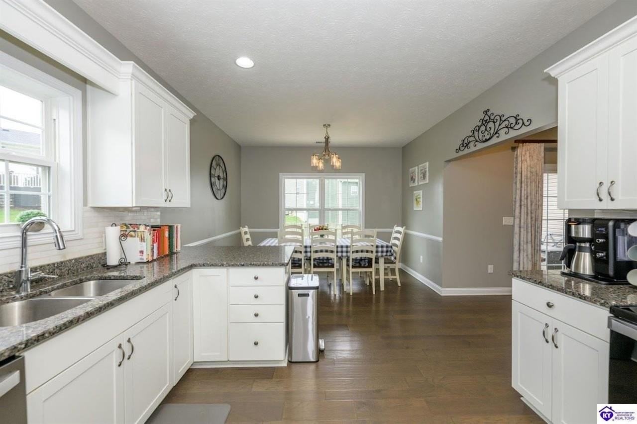 236 Butterfield Dr - Photo 7 of 25