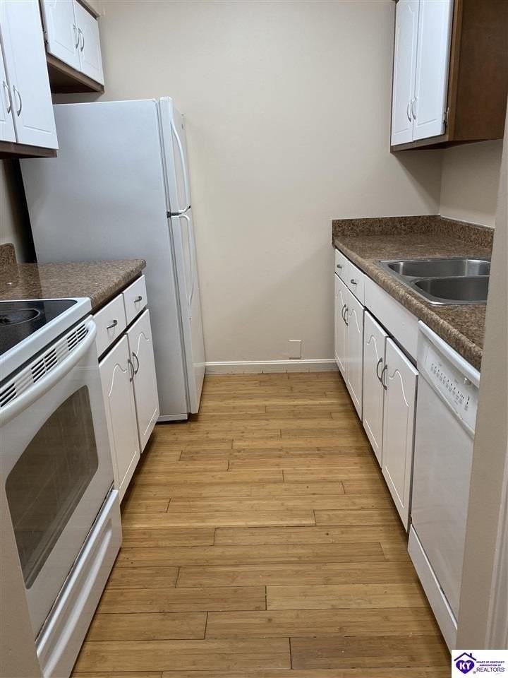 505 Independence Ct - Photo 2 of 13