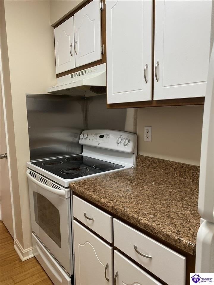 505 Independence Ct - Photo 3 of 13