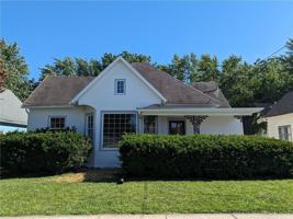 featured image of 308 E Market St