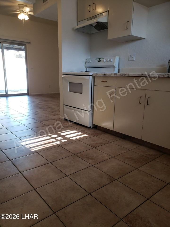2065 Mesquite Ave #2 - Photo 6 of 13