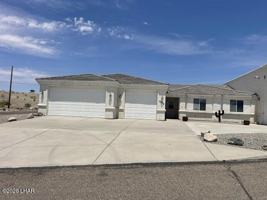 featured image of 2875 Arabian Dr
