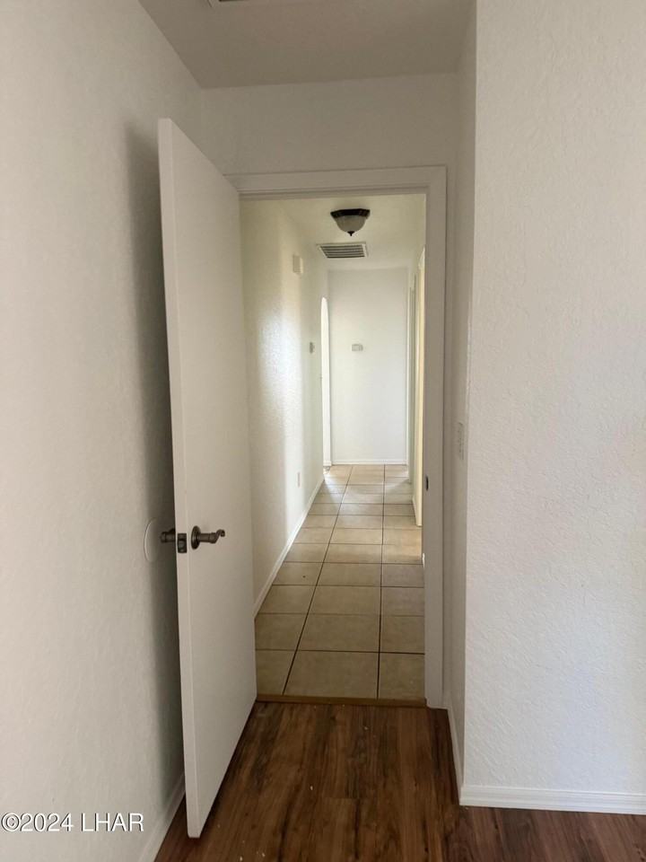 3329 Mcculloch Blvd N - Photo 6 of 16