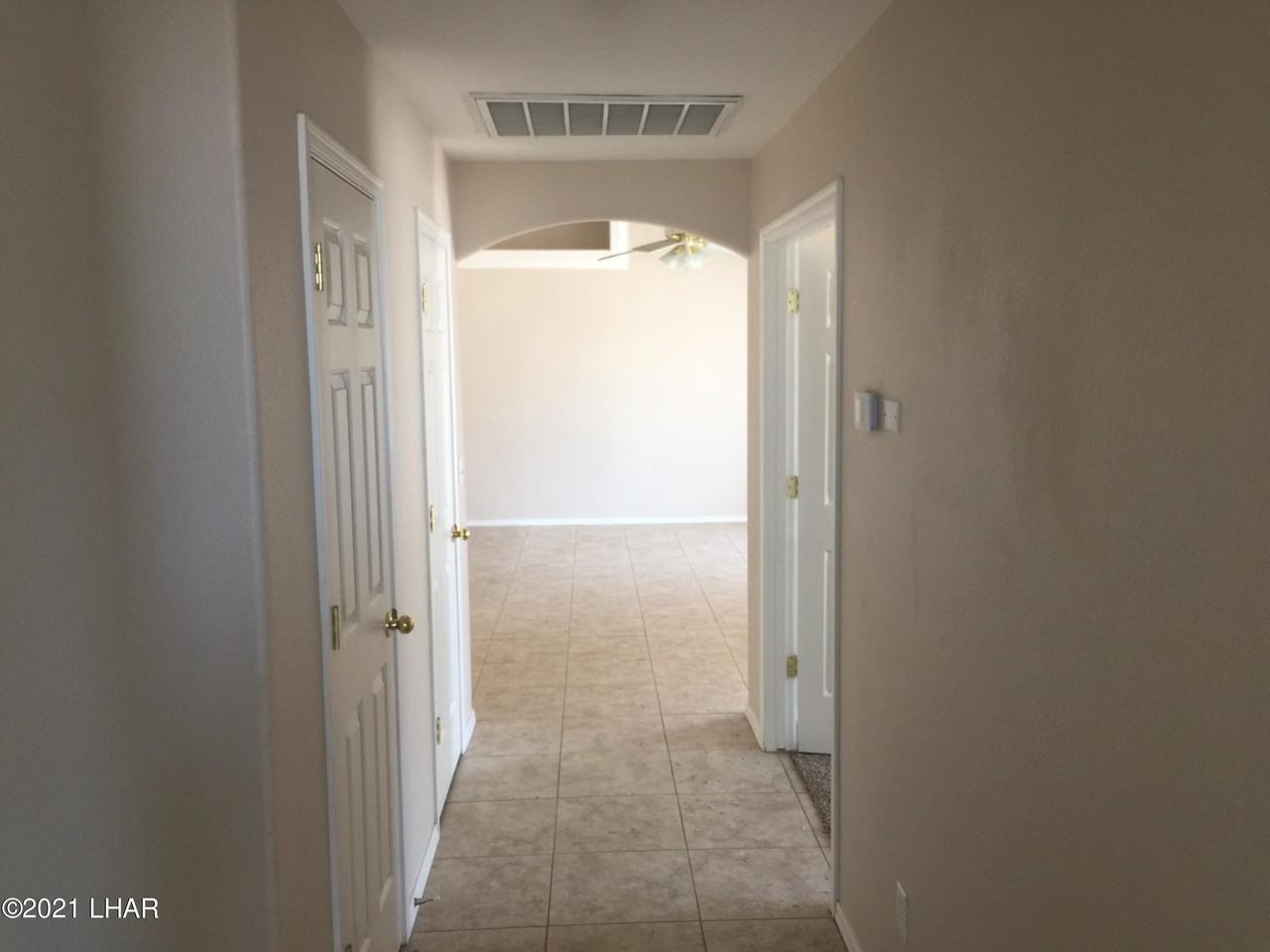 127 Nelson Ln - Photo 5 of 15
