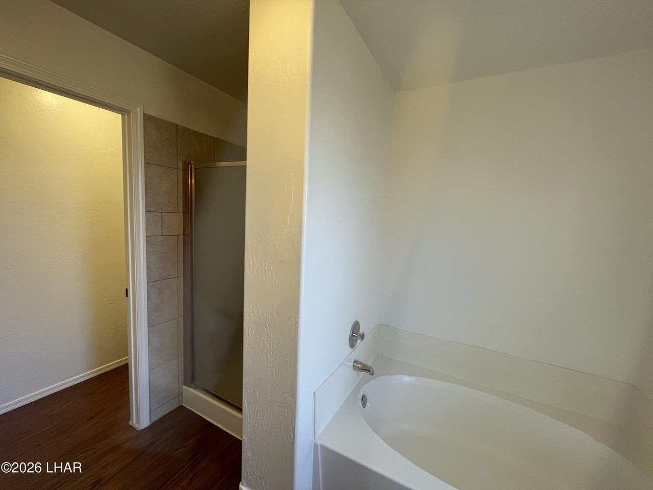4049 Trotwood Dr - Photo 6 of 11