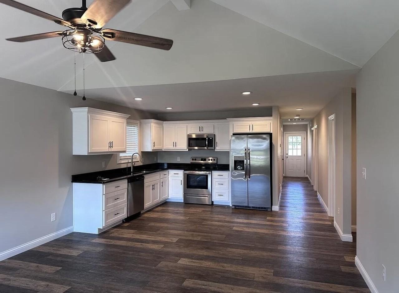 101 Breathitt Ave - Photo 4 of 16
