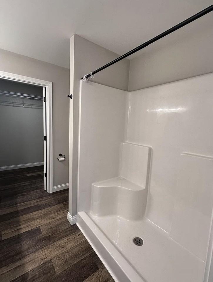 101 Breathitt Ave - Photo 7 of 16