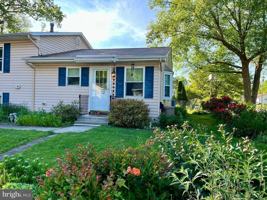 featured image of 870 Broadfield Dr