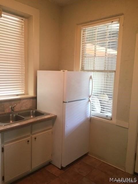 1301 S Perry St #A - Photo 5 of 10