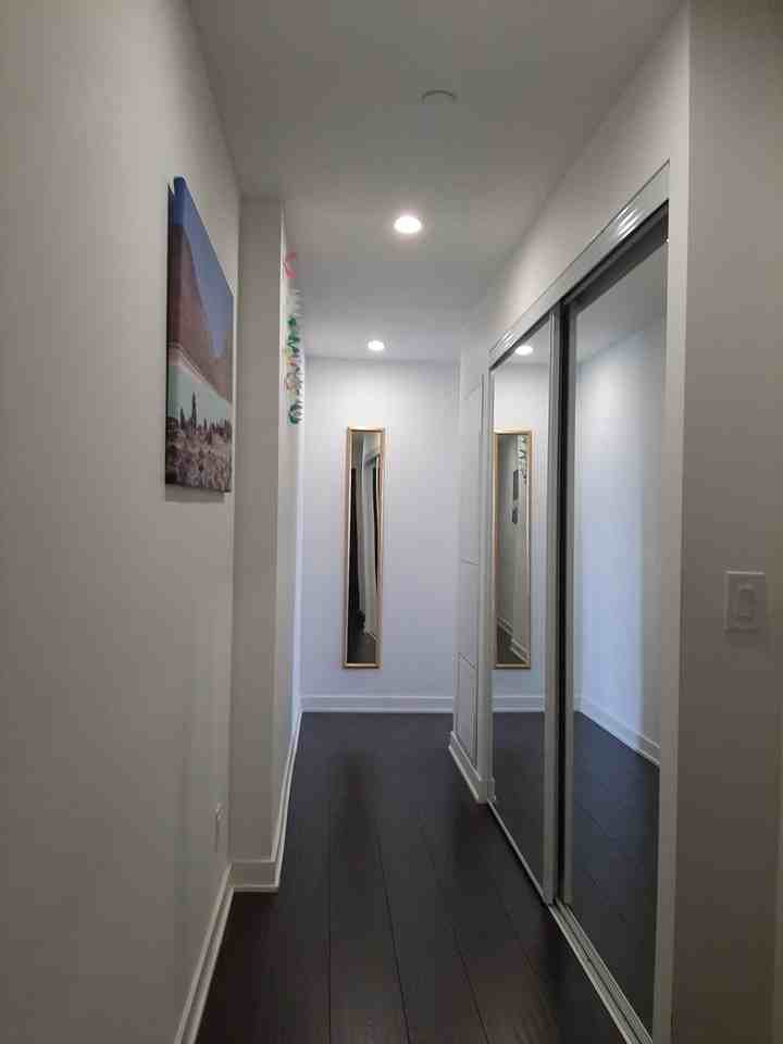 170 Sumach St - Photo 2 of 24