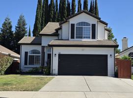 featured image of 430 Guinevere Ct #1