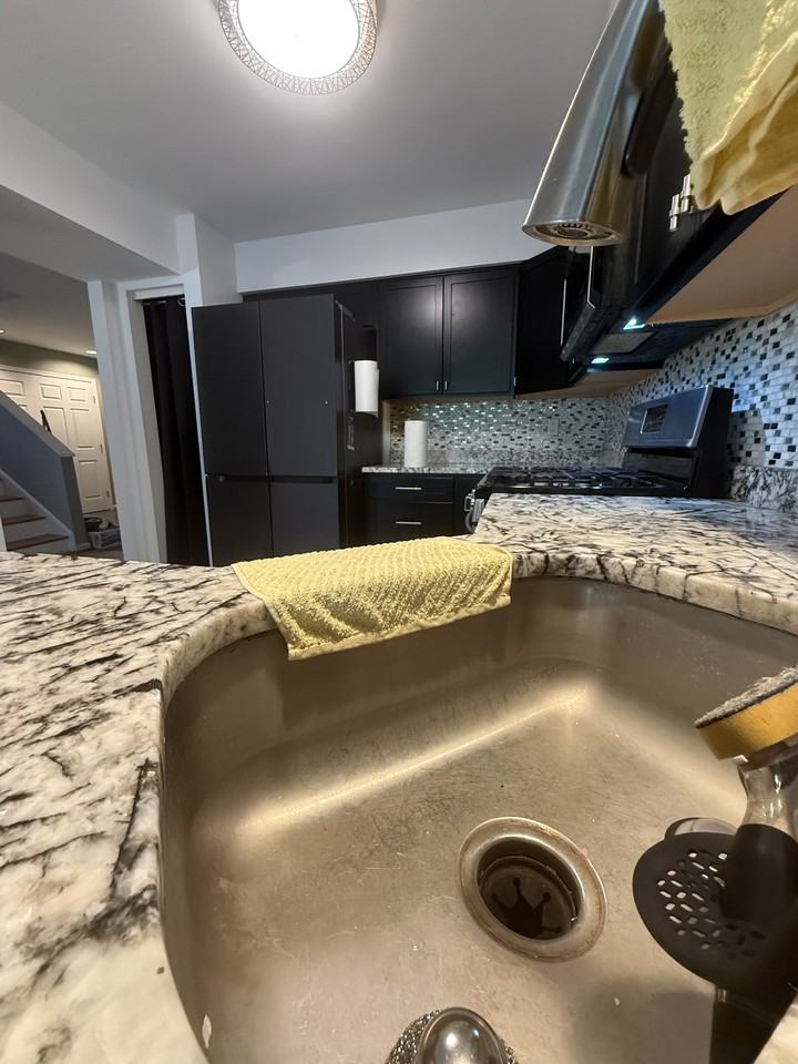 5872 Pimlico Rd - 15872 Pimlico Rd, Baltimore, MD 212095872 Pimlico Rd, Baltimore, MD 21209 #1 - Photo 3 of 26