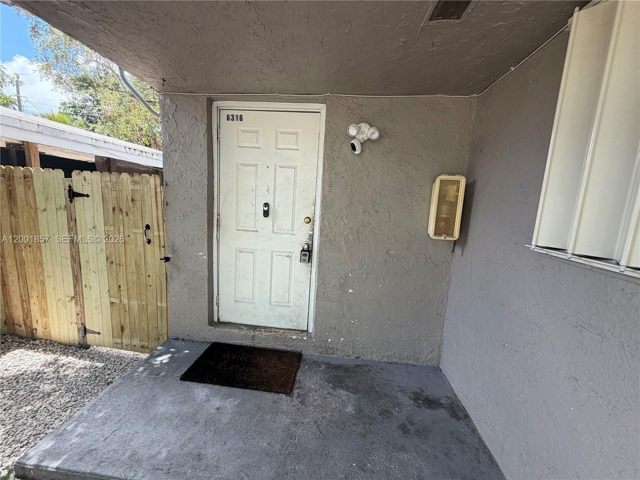 6316 Lincoln St #6316 - Photo 3 of 17