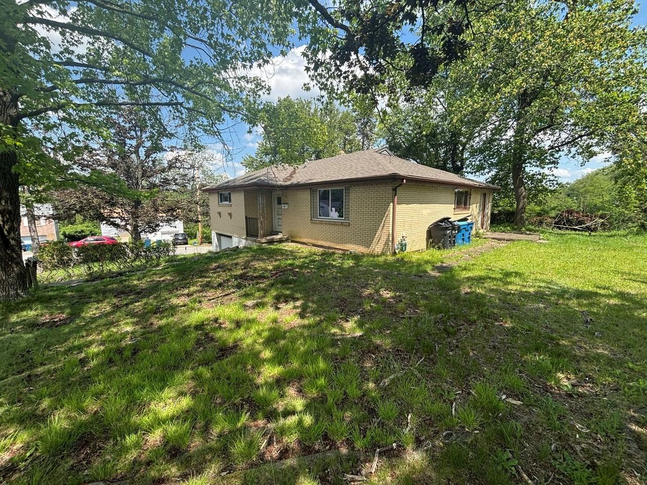 251 Selvin Dr - Photo 2 of 30