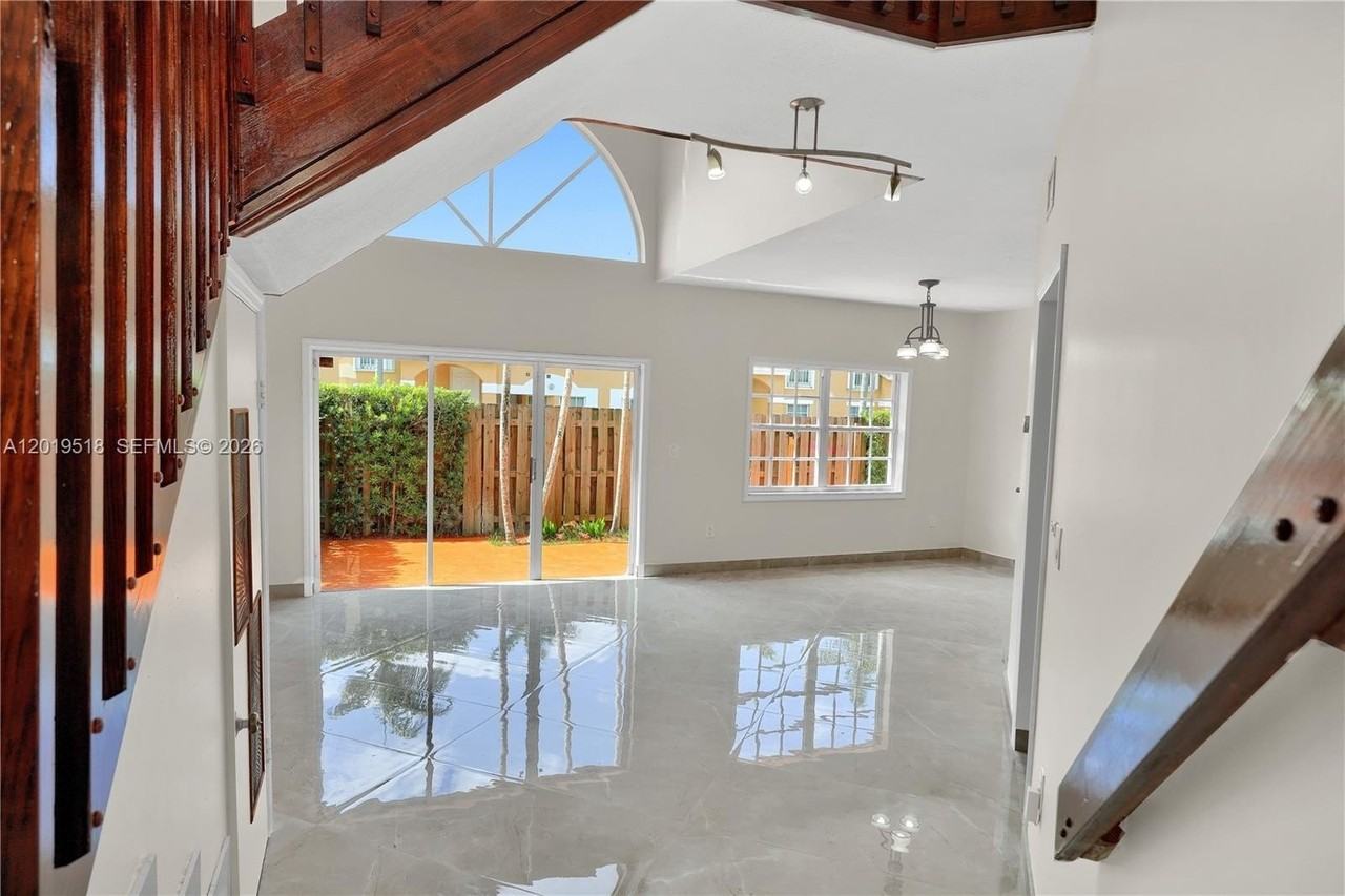 14245 Sw 57th Ln #9-5 - Photo 6 of 26