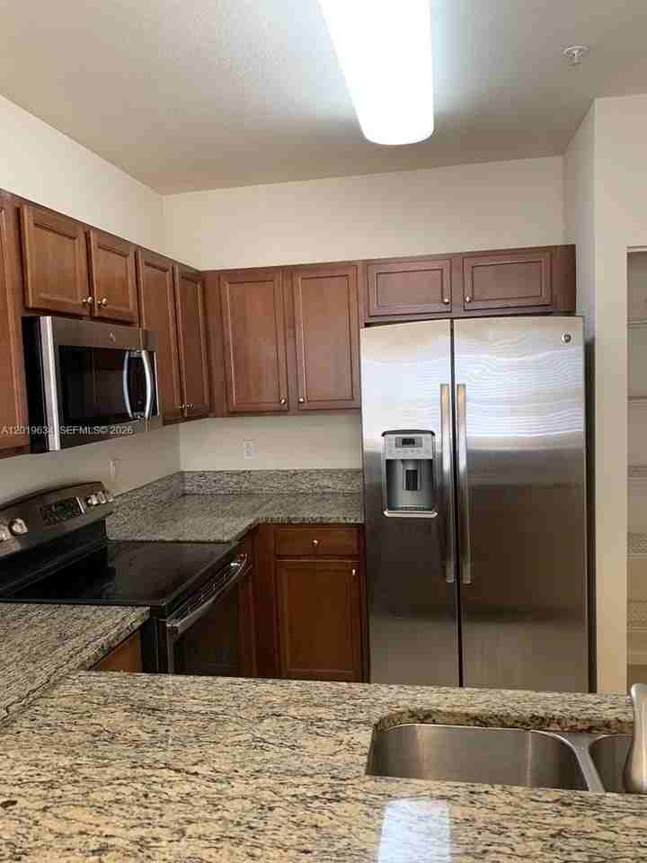 8930 Nw 97th Ave #209 - Photo 7 of 31