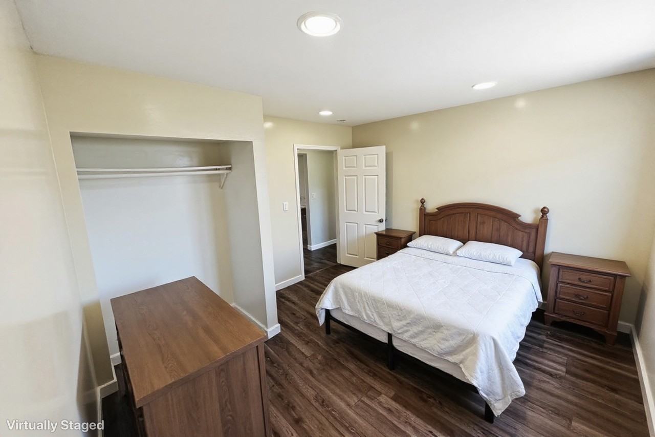 6320 10th Ave #A - Photo 3 of 11
