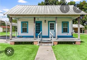 featured image of 205 Jacques St #1