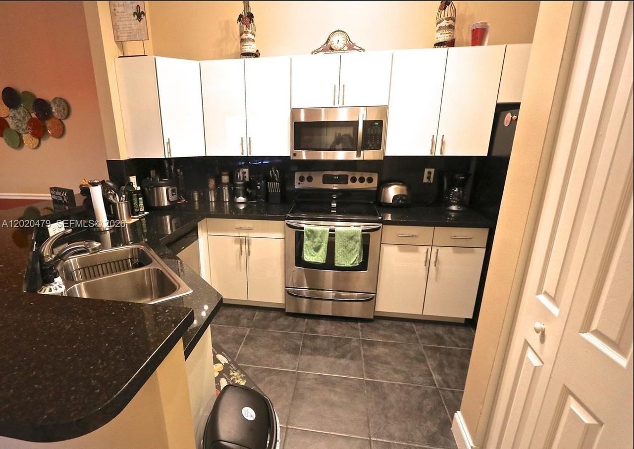 4602 Sw 160th Ave #533 - Photo 4 of 14